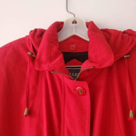 Gallery Women's Red Soft Shell Coat Removable Lining & Hood Sz L Casual Outdoor - Picture 3 of 15